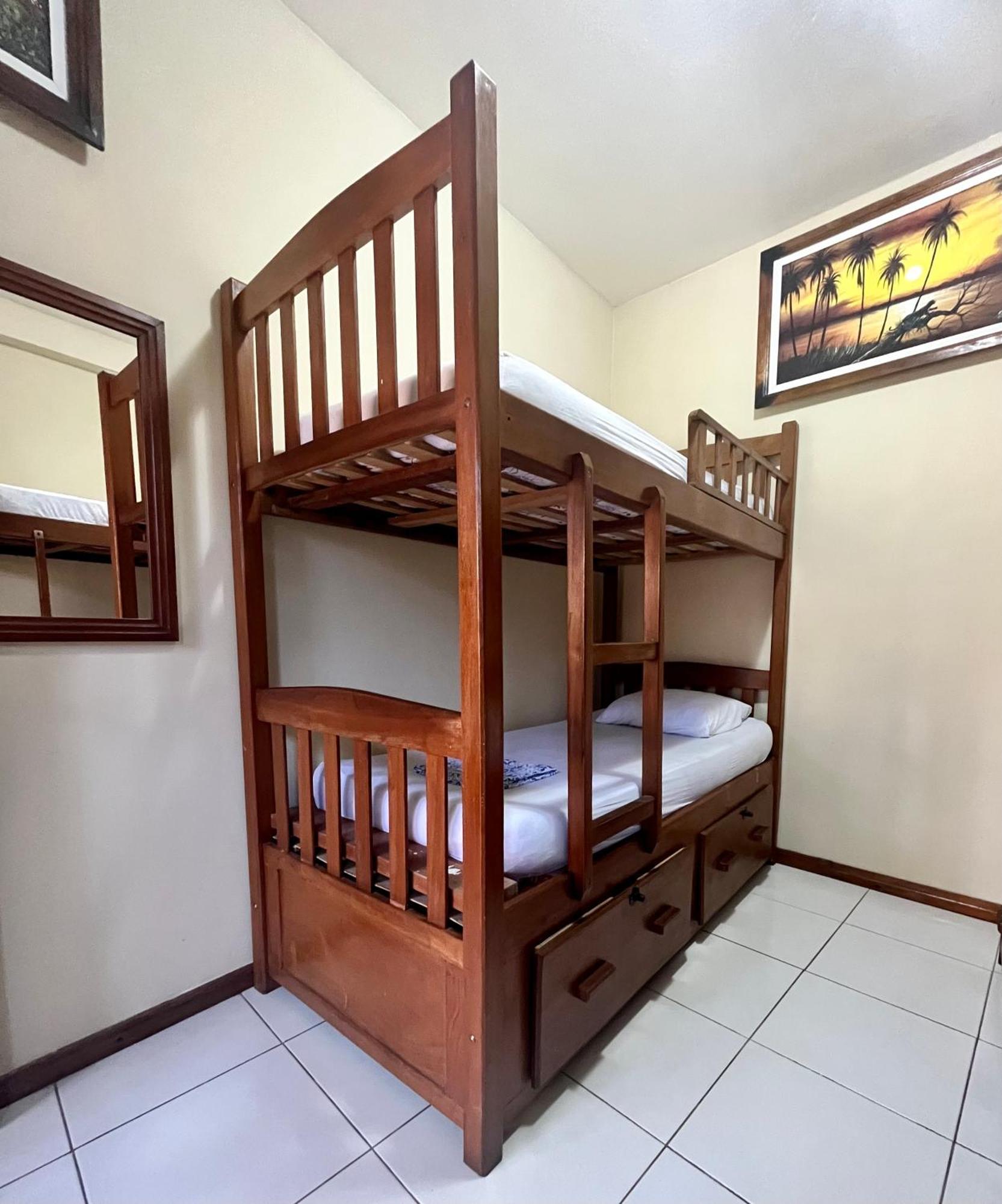 Hostel Manaos Extérieur photo