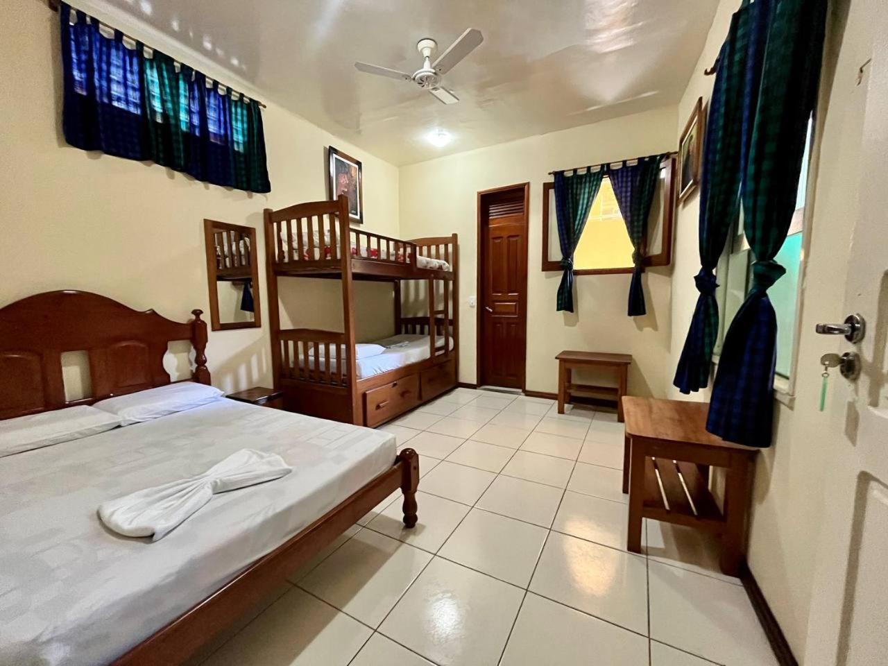 Hostel Manaos Extérieur photo